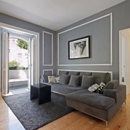 Apartament Portas Do Castelo *