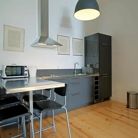 Portas Do Castelo Apartment *