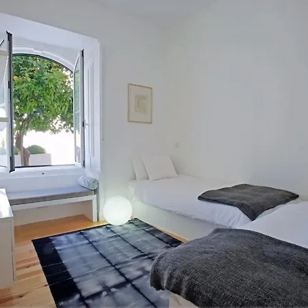 Portas Do Castelo * Lisboa